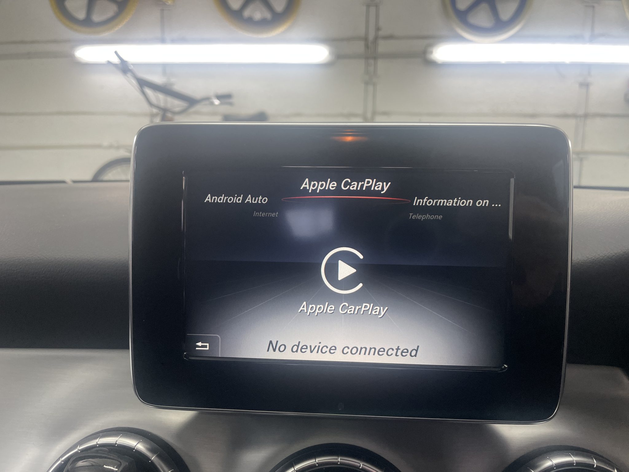 Mercedes Factory Apple CarPlay & Android Auto retrofit. Unique Car